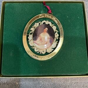 Vintage 1993 The White House Historical Association Christmas Ornament w/ Box